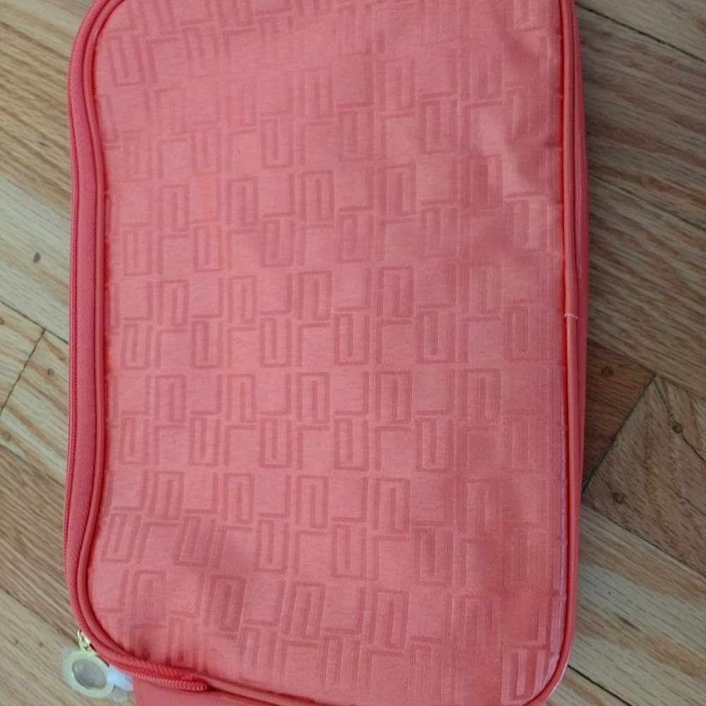 Estee Lauder cosmetic Bag